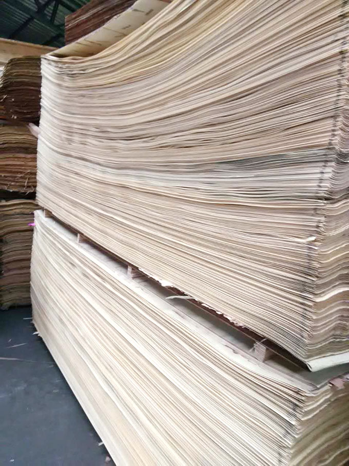 Lacquer wood veneer